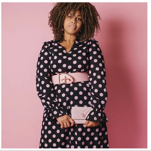 NEW Disney Wallet Rectangle - Chevron Stitch Pink with Rose Gold Pink Enamel - Picture 4 of 5